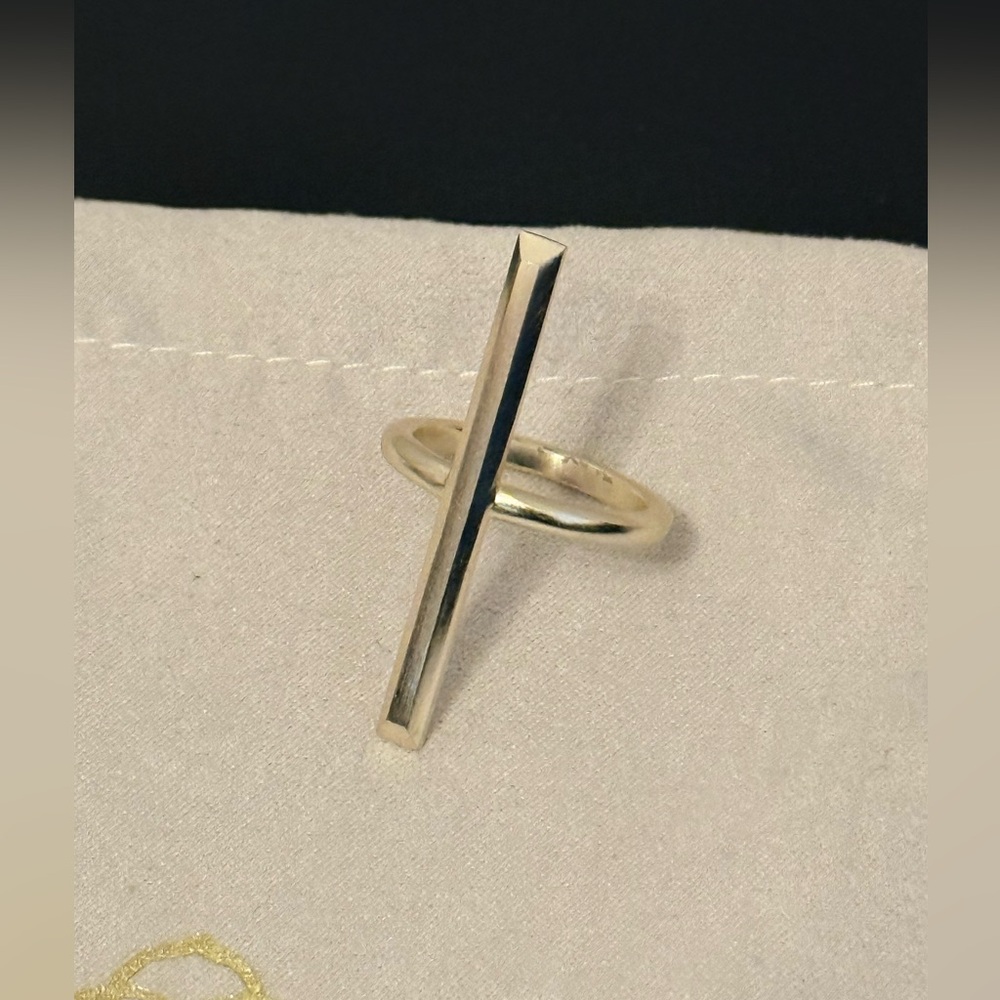 New Kendra Scott Reggie gold bar ring size 8